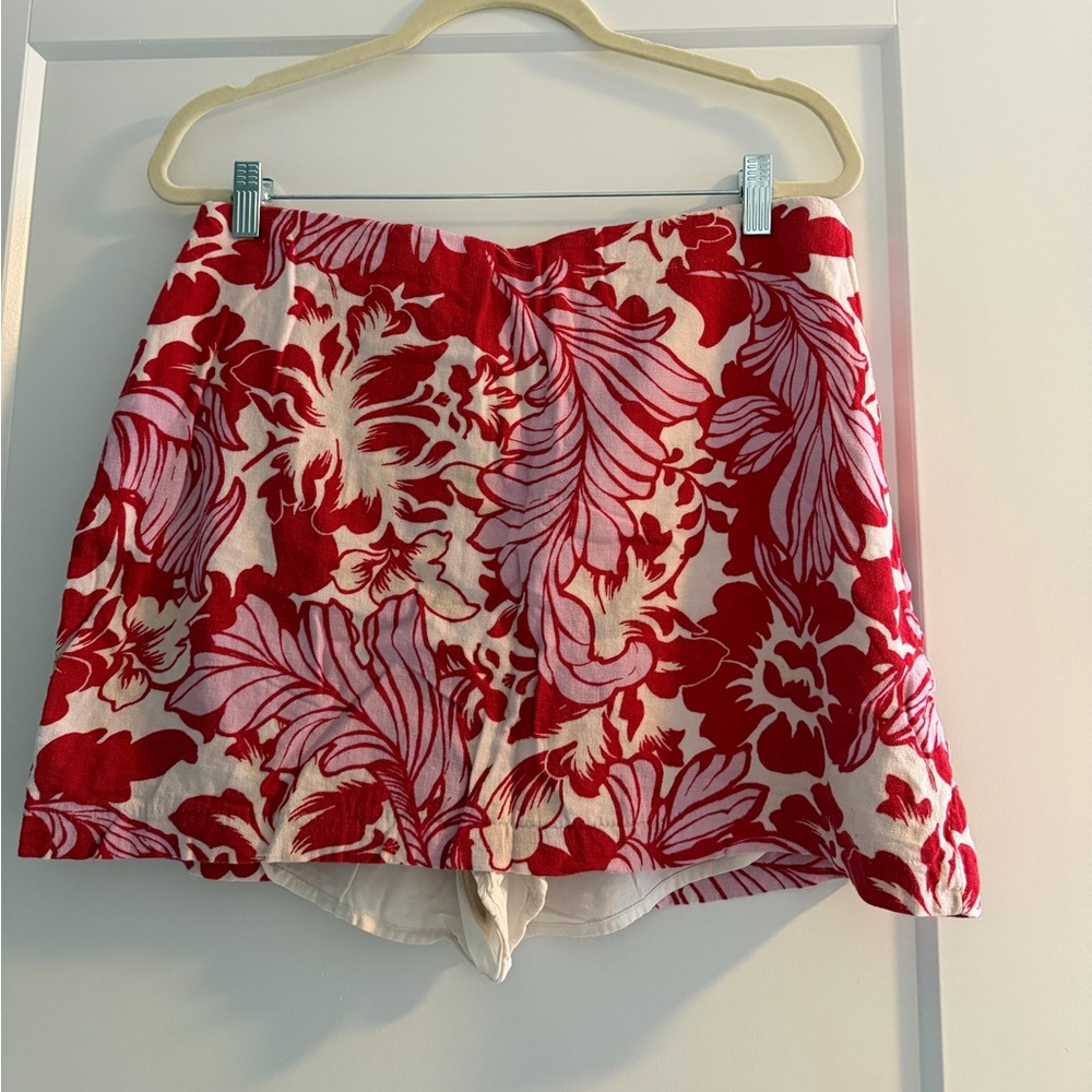Red Floral Women’s Shorts